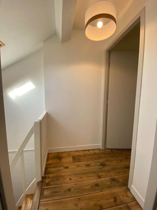 Maison De Charme - 4 Chambres - Courette & Parking Gratuit 아미앵 외부 사진